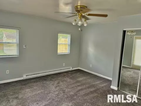 1604 Fairfield Dr, Springfield, IL 62702 photo 11