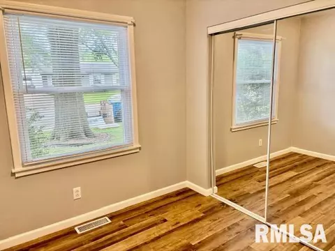 1604 Fairfield Dr, Springfield, IL 62702 photo 16
