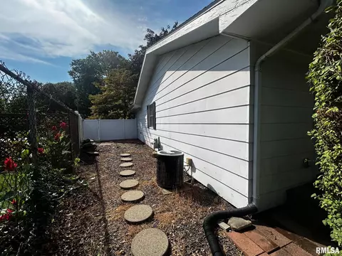 3152 Elmhurst Dr, Springfield, IL 62704 photo 30