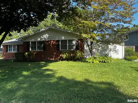 3152 Elmhurst Dr, Springfield, IL 62704 photo 3