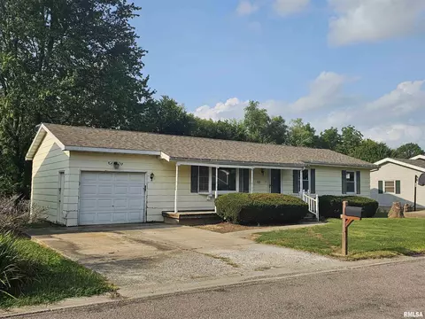 1112 Coronado West St, South Jacksonville, IL 62650