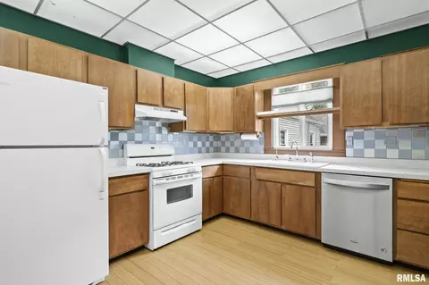 2339 Yale Blvd, Springfield, IL 62703 photo 12