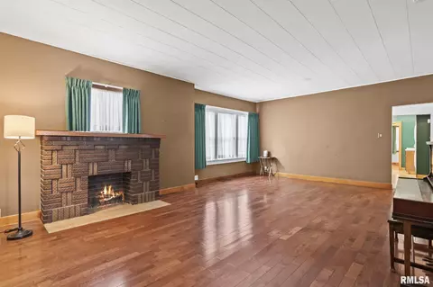 2339 Yale Blvd, Springfield, IL 62703 photo 6