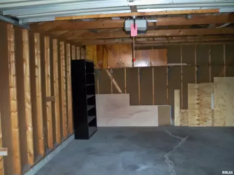 912 W Calhoun Ave, Springfield, IL 62702 photo 5