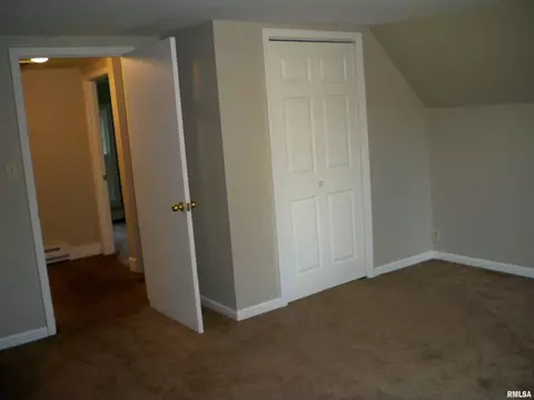 912 W Calhoun Ave, Springfield, IL 62702 photo 17