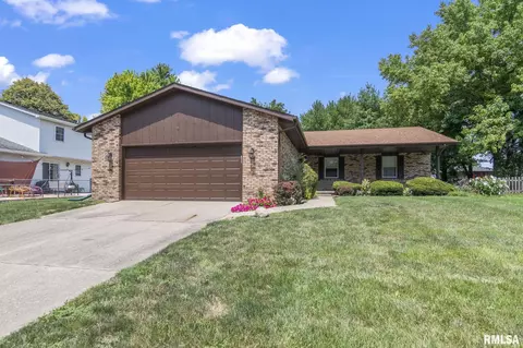2541 Huntleigh Rd, Springfield, IL 62704