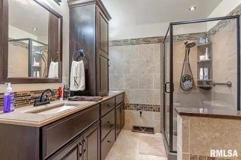 4584 Spaulding Orchard Rd, Springfield, IL 62711 photo 20