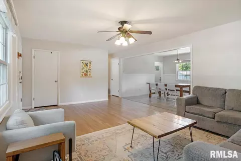 33 Kirkley Ln, Springfield, IL 62704 photo 7