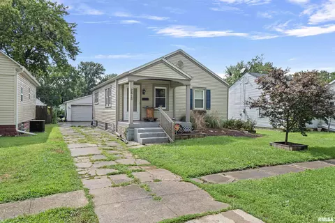 2615 S Holmes Ave, Springfield, IL 62702