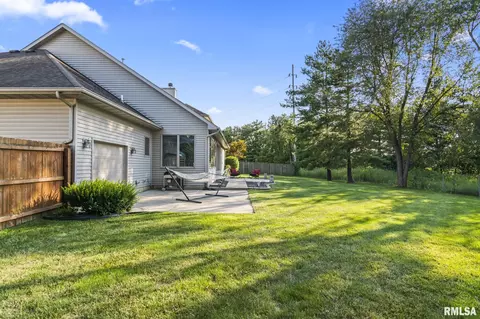 613 Silver Spring Dr, Springfield, IL 62702 photo 8