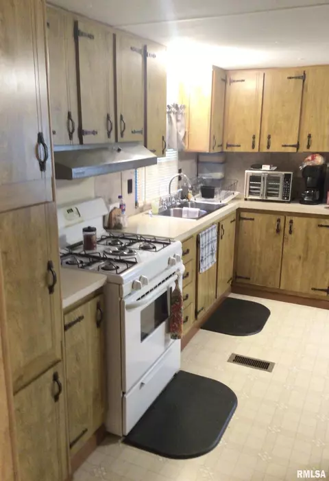 2809-2811 Hoover Ave, Springfield, IL 62703 photo 17