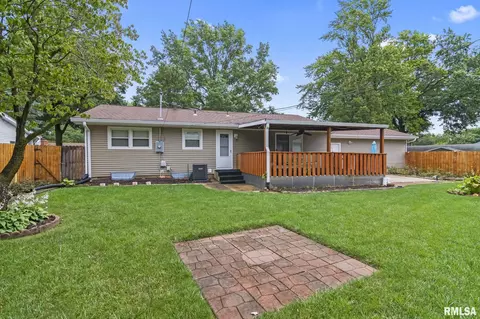 2100 Warwick, Springfield, IL 62704 photo 4