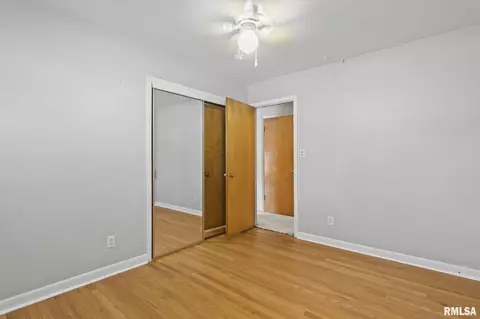 2100 Warwick, Springfield, IL 62704 photo 29