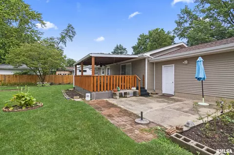 2100 Warwick, Springfield, IL 62704 photo 37