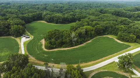 000 Kinderhook Rd, Rushville, IL 62681