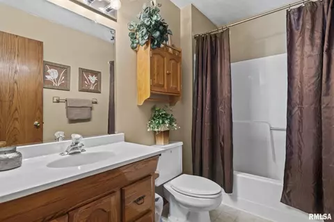 2812 Wellington Dr, Springfield, IL 62703 photo 25