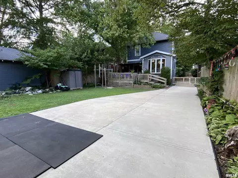 648 W Vine St, Springfield, IL 62704 photo 37