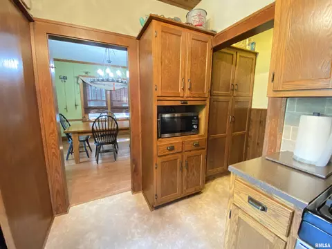 648 W Vine St, Springfield, IL 62704 photo 19