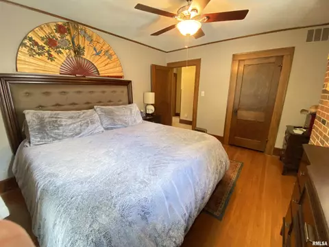 648 W Vine St, Springfield, IL 62704 photo 21