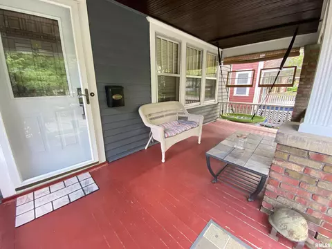 648 W Vine St, Springfield, IL 62704 photo 5