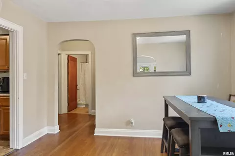 1608 W Washington St, Springfield, IL 62702 photo 9