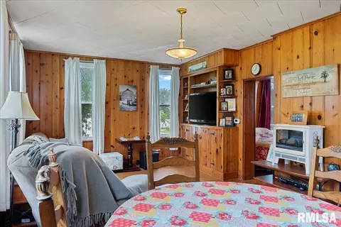 586 Moore St, Milton, IL 62352 photo 21