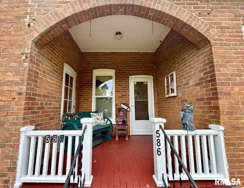 586 Moore St, Milton, IL 62352 photo 9