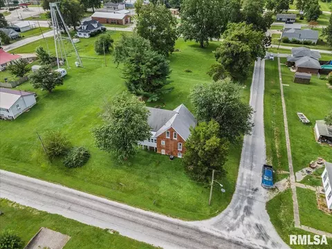 586 Moore St, Milton, IL 62352 photo 45