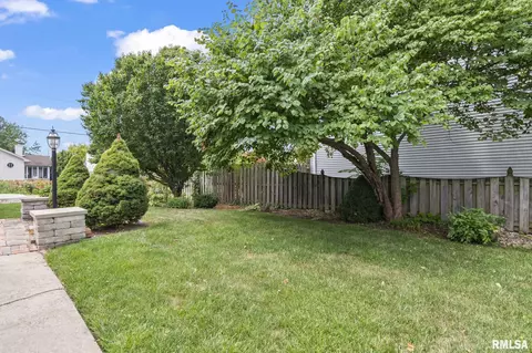 3301 Red Bud Ln, Springfield, IL 62712 photo 47