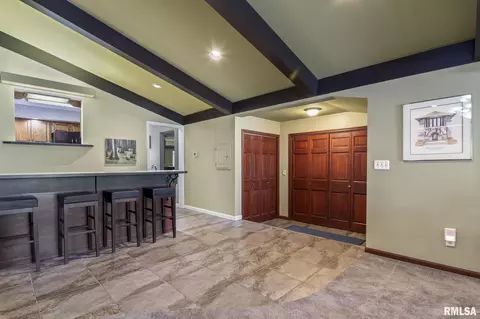 Entry Way - 7000 Gardenview, Springfield, IL 62712 photo 3 of 3