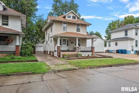 1305 S Walnut St, Springfield, IL 62704 photo 4