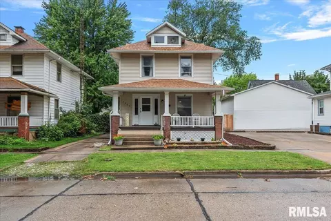 1305 S Walnut St, Springfield, IL 62704 photo 2