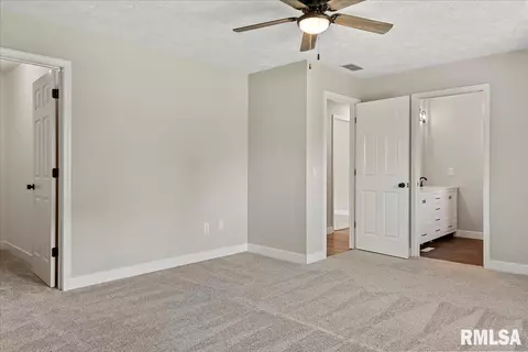 3101 Cascade Dr, Springfield, IL 62704 photo 20