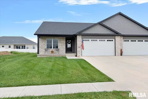 4617 Boone Dr, Springfield, IL 62711
