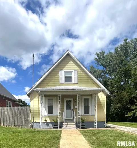 797 E Knox St, Galesburg, IL 61401