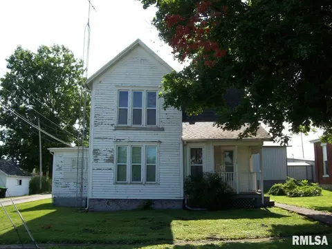 12 N Mechanic St, Winchester, IL 62694