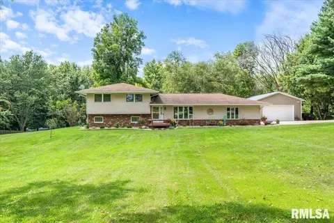 3 Willow Creek Dr, Springfield, IL 62702 photo 3