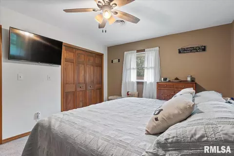3 Willow Creek Dr, Springfield, IL 62702 photo 18