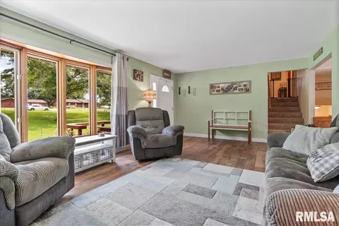 3 Willow Creek Dr, Springfield, IL 62702 photo 9