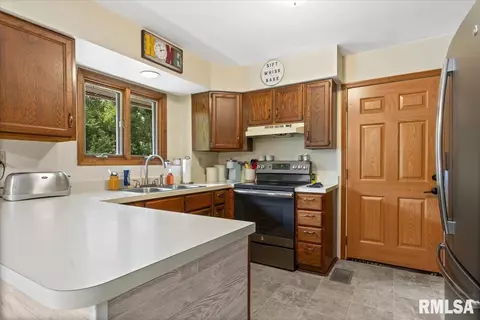 3 Willow Creek Dr, Springfield, IL 62702 photo 16