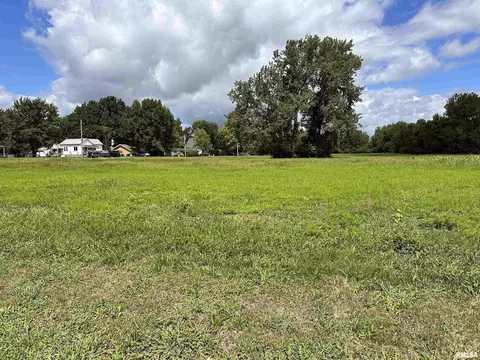 Other - 1749 N Milton Ave, Grandview, IL 62702 photo 9 of 11