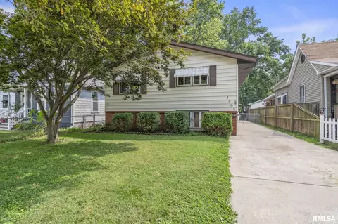 1508 S Pasfield St, Springfield, IL 62704