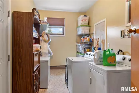 711 E Camp Sangamo Rd, Springfield, IL 62707 photo 17