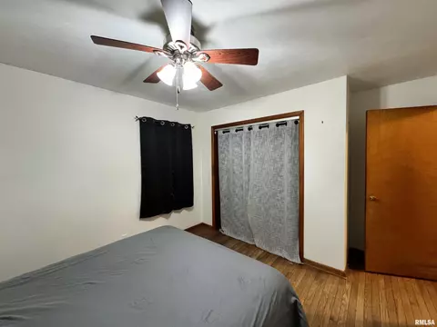 Bedroom - 1813 Grant St, Springfield, IL 62703 photo 7 of 7