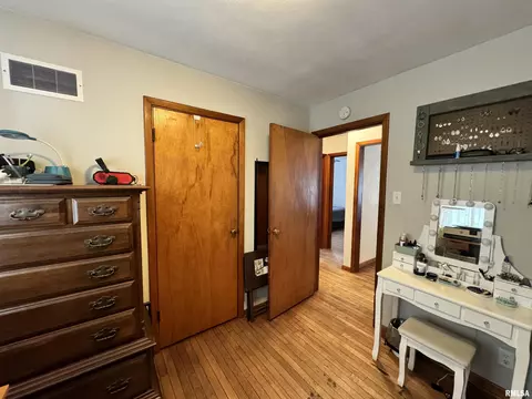 Other - 1813 Grant St, Springfield, IL 62703 photo 4 of 17