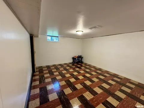 Other - 1813 Grant St, Springfield, IL 62703 photo 11 of 17