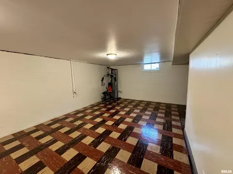 Other - 1813 Grant St, Springfield, IL 62703 photo 10 of 17