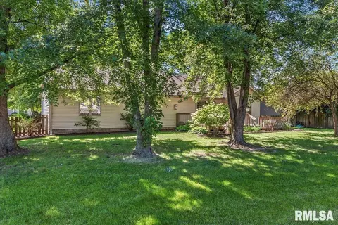 Exterior - 799 Shoshoni Dr, Springfield, IL 62711 photo 7 of 9