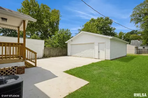 2345 Yale Blvd, Springfield, IL 62703 photo 13