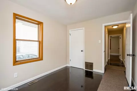 2345 Yale Blvd, Springfield, IL 62703 photo 10